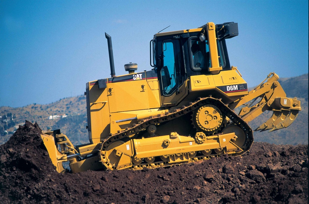 гусеницы Caterpillar